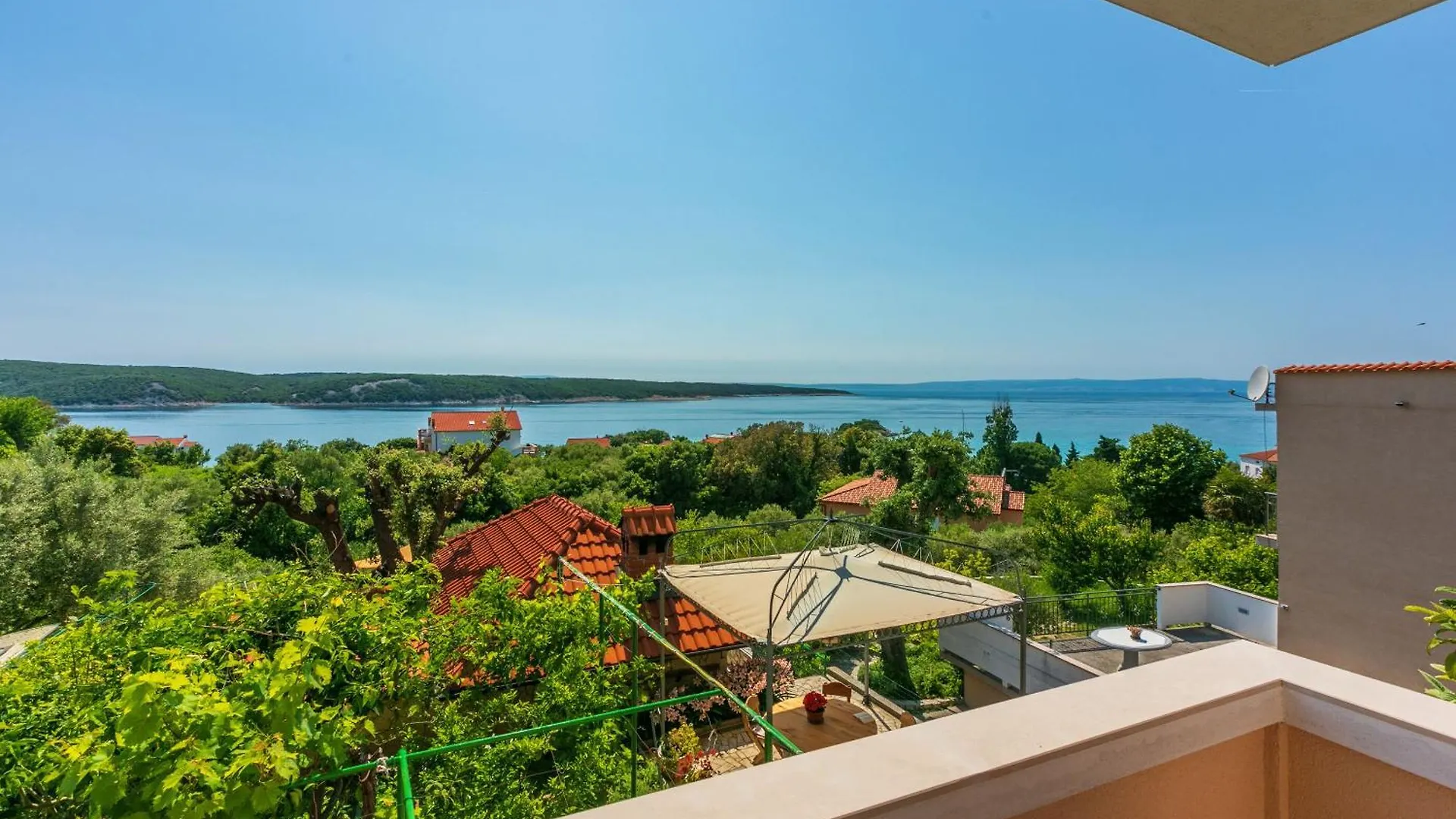 Apartments Ljiljana Supetarska Draga