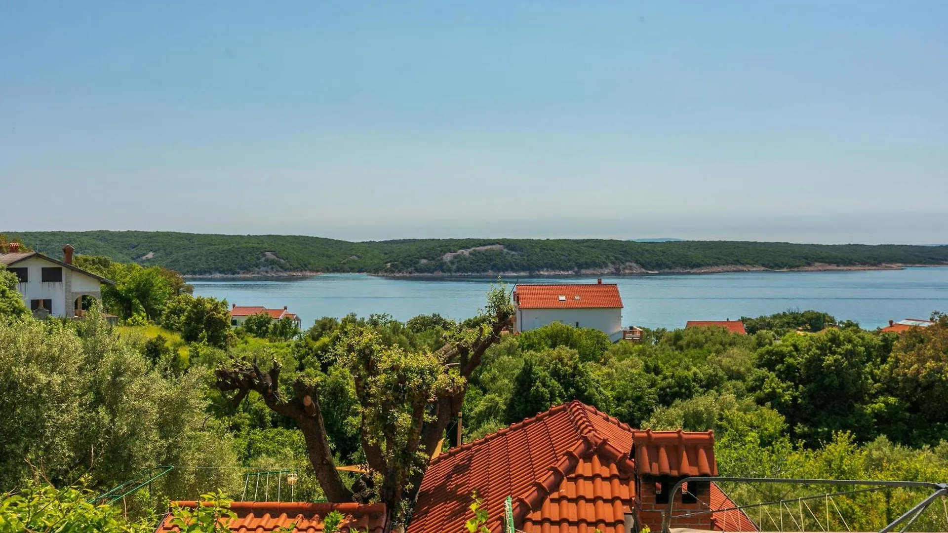Apartments Ljiljana Supetarska Draga