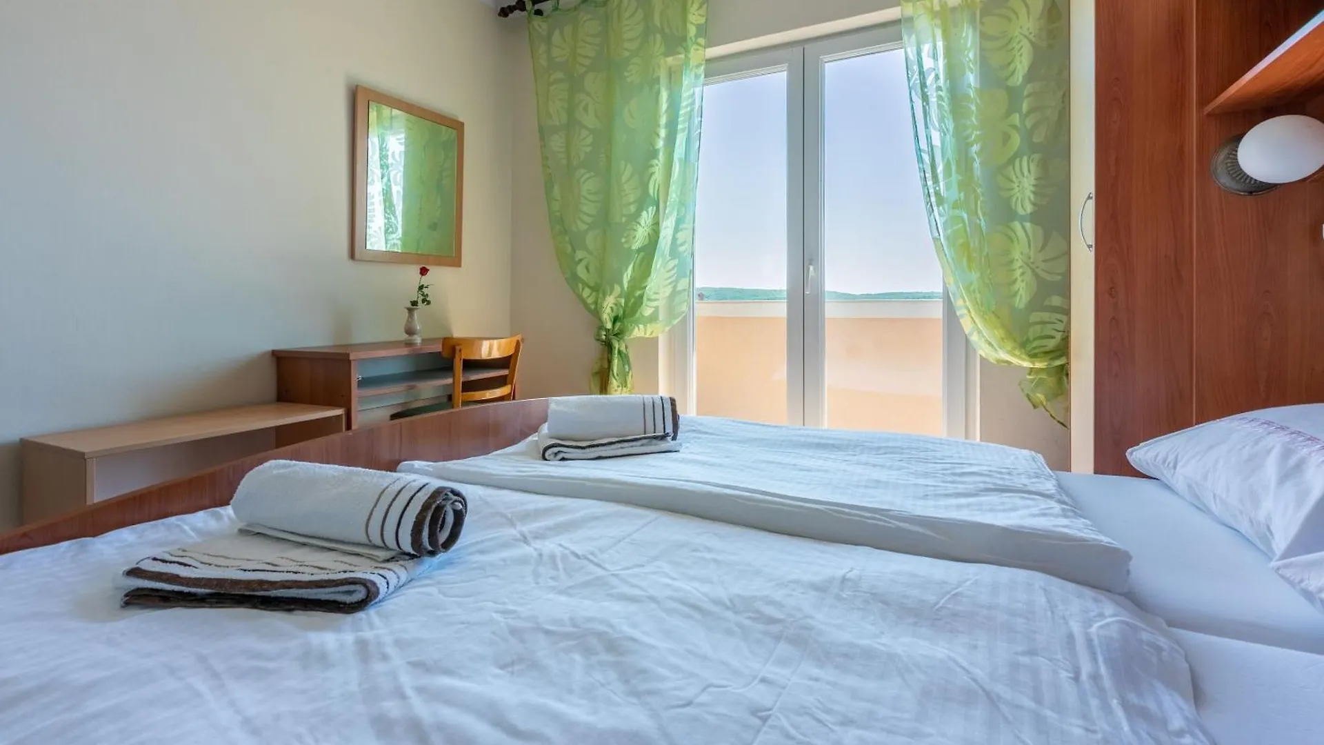 Apartments Ljiljana Supetarska Draga Croatia
