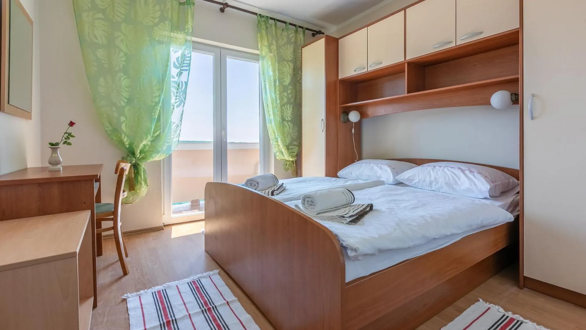 Apartments Ljiljana Supetarska Draga