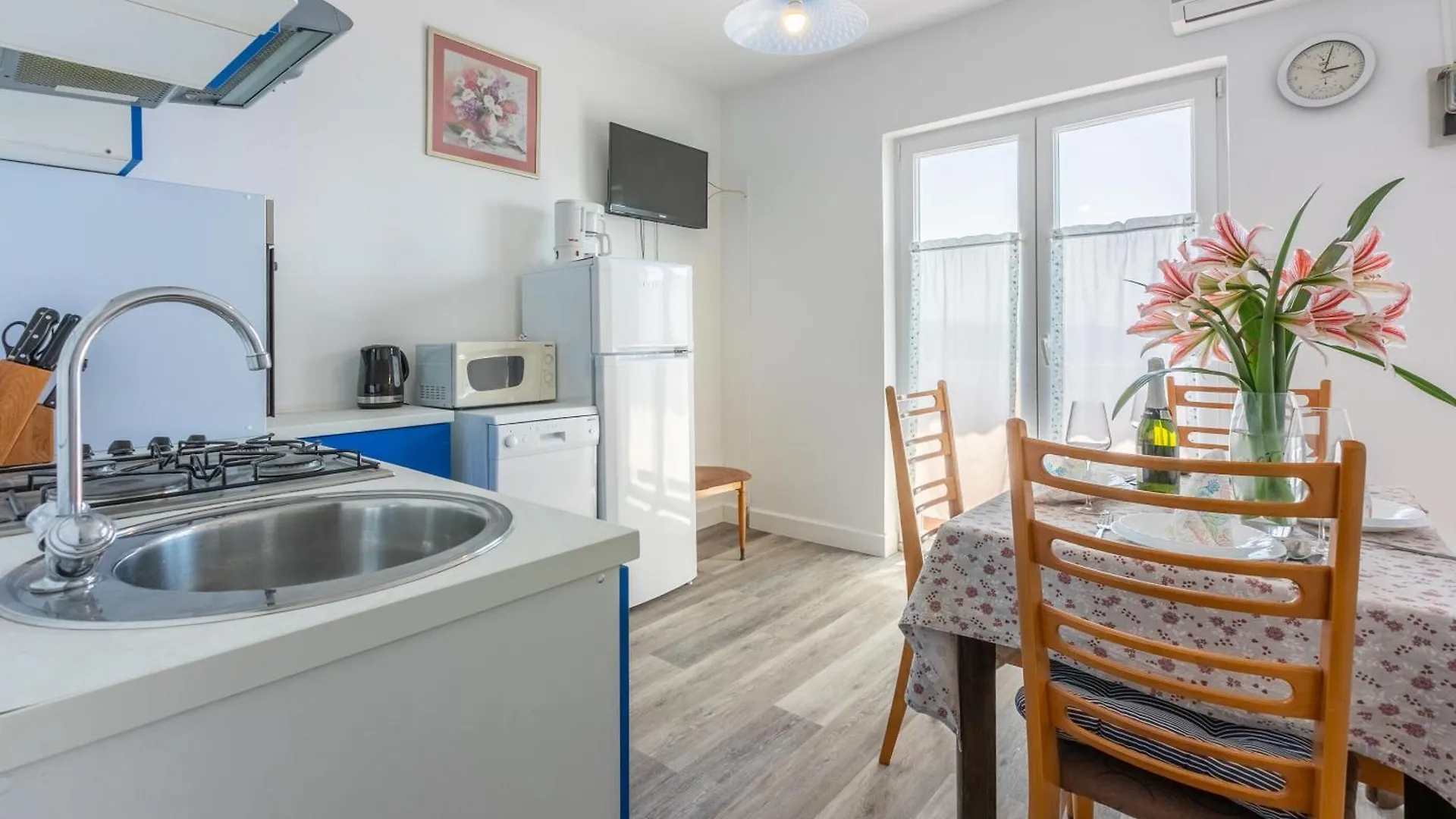 Apartments Ljiljana Supetarska Draga